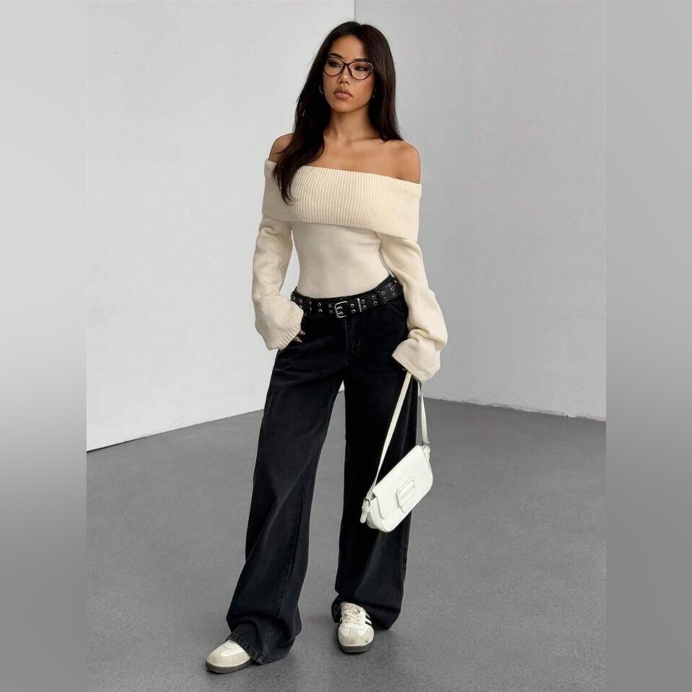 Off Shoulder Fold Over Sweater - Picture 6 of 8